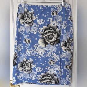 NWT Talbots skirt size 8 blue floral pencil